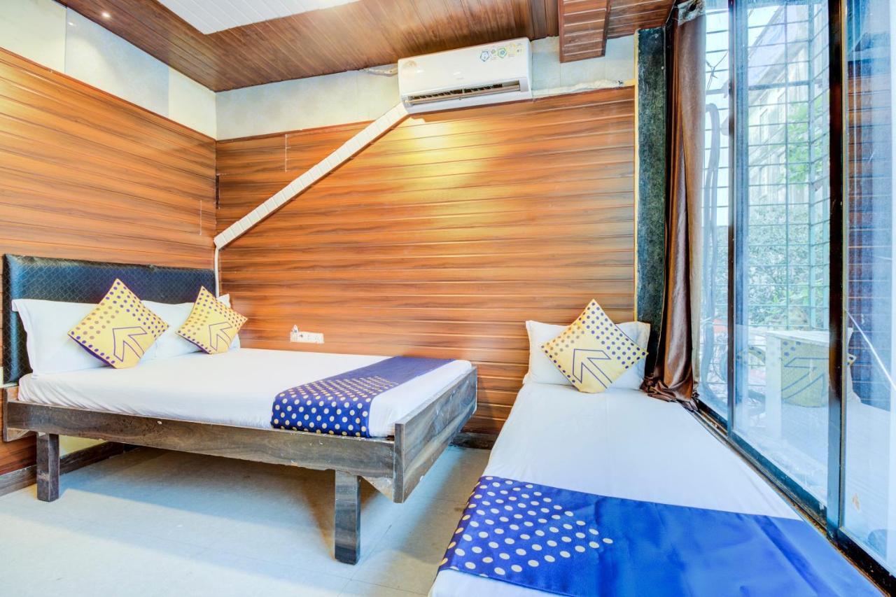 مومباي Oyo 70661 Hotel Al Makkah Managed By Hotel Paris المظهر الخارجي الصورة
