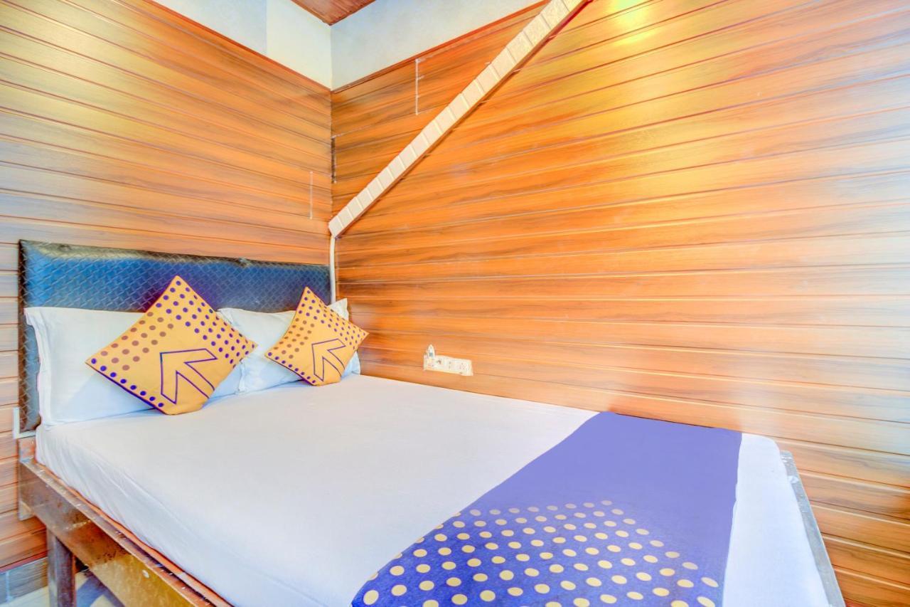 مومباي Oyo 70661 Hotel Al Makkah Managed By Hotel Paris المظهر الخارجي الصورة